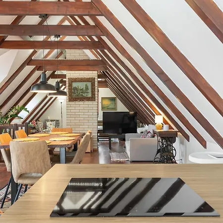 By Interhome *