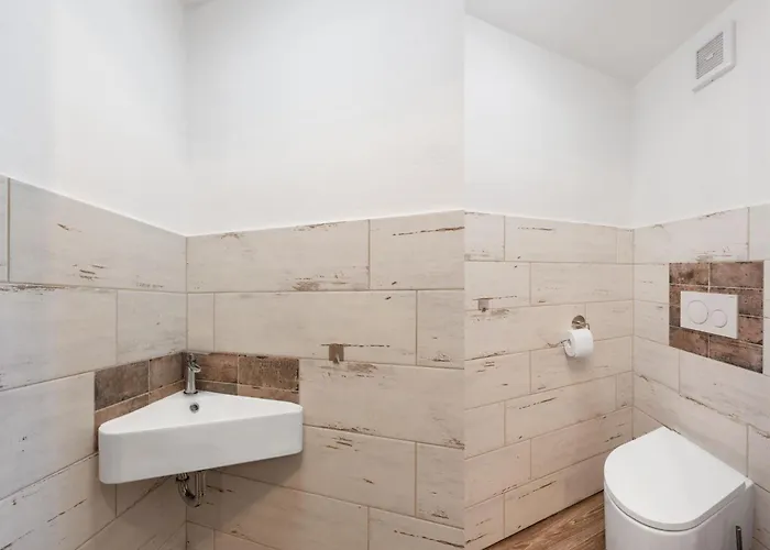 By Interhome